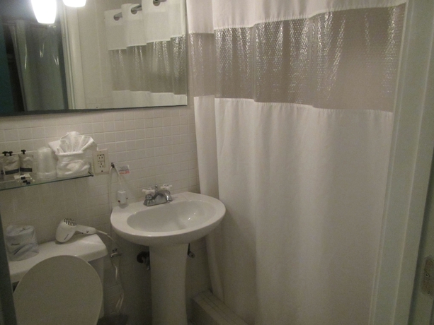Imagen de la habitación del Hotel Royal South Beach. Foto 4