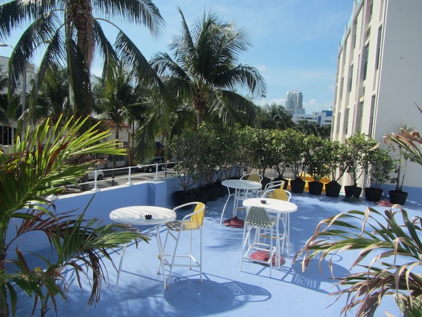 Imagen de los exteriores del Hotel Royal South Beach. Foto 16