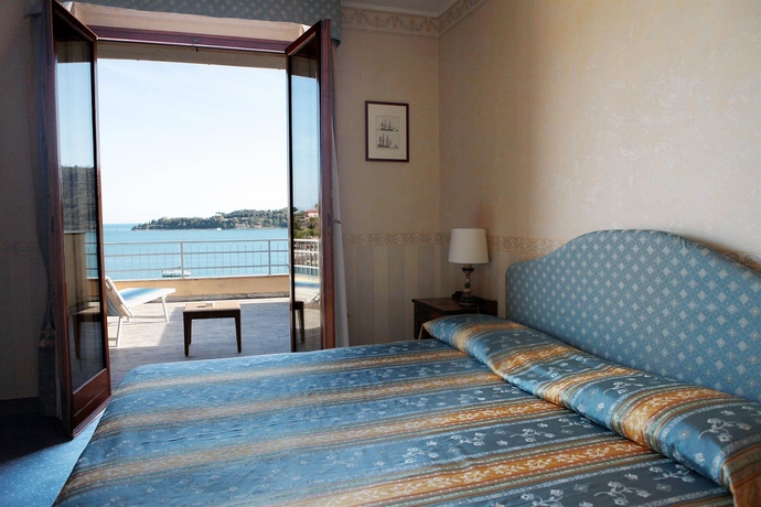 Imagen de la habitación del Hotel Royal Sporting. Foto 7