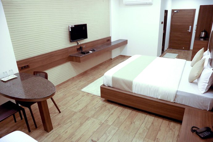 Imagen de los interiores del Hotel Royal Square. Foto 16