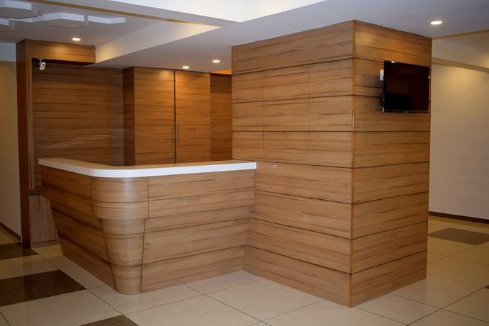 Imagen de los interiores del Hotel Royal Square by Sky Stays. Foto 20