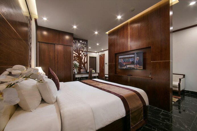 Imagen de la habitación del Hotel Royal St Hanoi. Foto 18