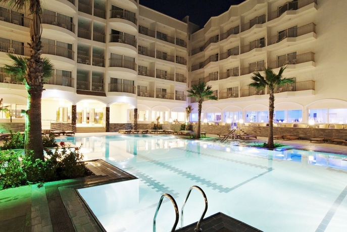 Imagen general del Hotel Royal Star Beach Resort. Foto 2