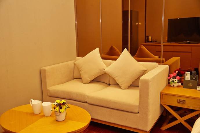 Imagen de la habitación del Hotel Royal Stars Apartment. Foto 13