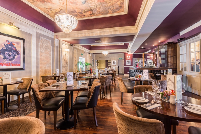 Imagen del bar/restaurante del Hotel Royal Station. Foto 2