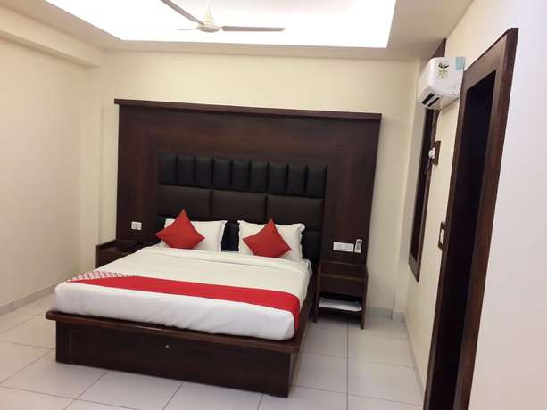 Imagen de la habitación del Hotel Royal Stay, Katra. Foto 9