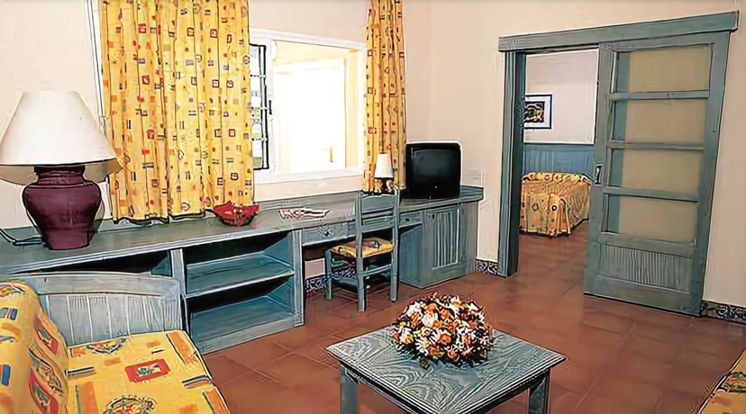 Imagen de la habitación del Hotel Royal Suite. Foto 5