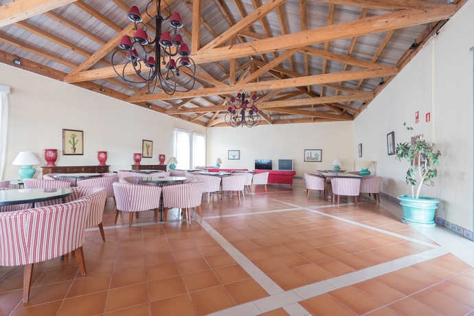 Imagen del bar/restaurante del Hotel Royal Suite. Foto 4