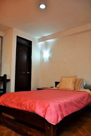 Imagen de la habitación del Hotel Royal Suite, Manizales. Foto 6