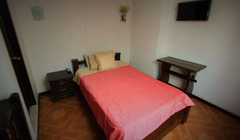 Imagen de la habitación del Hotel Royal Suite, Manizales. Foto 13