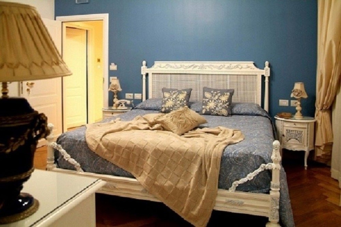 Imagen de la habitación del Hotel Royal Suite Trinità Dei Monti. Foto 8