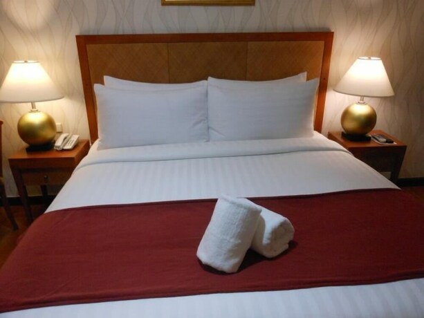 Imagen de la habitación del Hotel Royal Suites Condotel. Foto 10