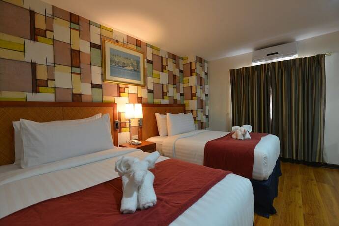 Imagen de la habitación del Hotel Royal Suites Condotel. Foto 13