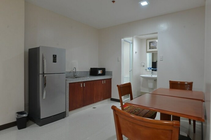 Imagen de la habitación del Hotel Royal Suites Condotel. Foto 14