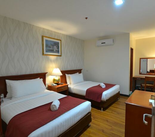 Imagen de la habitación del Hotel Royal Suites Condotel. Foto 16