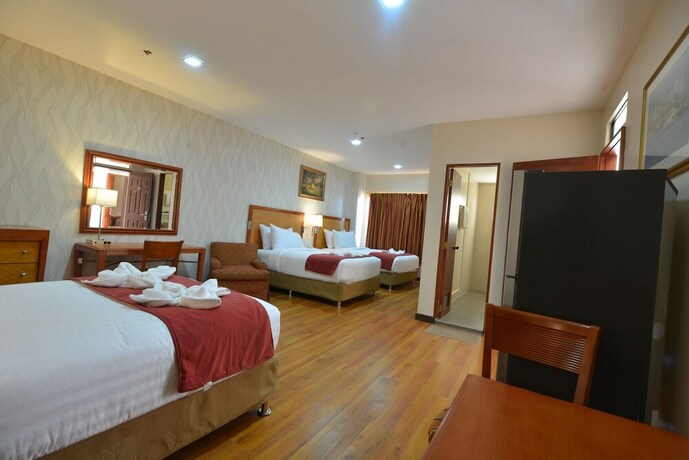 Imagen de la habitación del Hotel Royal Suites Condotel. Foto 17