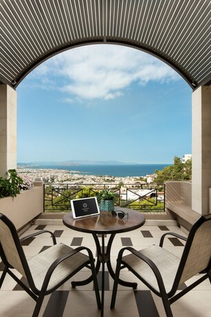 Imagen de la habitación del Hotel Royal Sun, Chania. Foto 18
