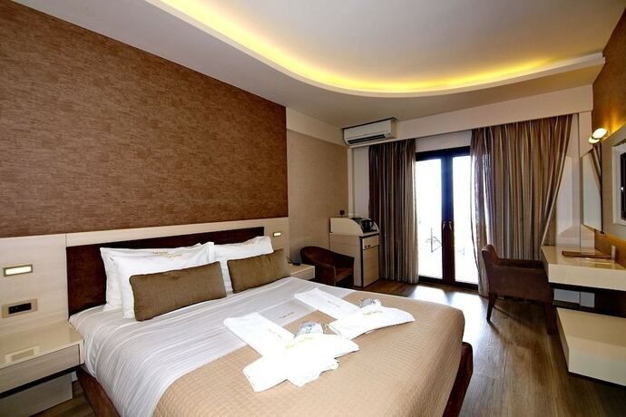 Imagen de la habitación del Hotel Royal Sun. Foto 17