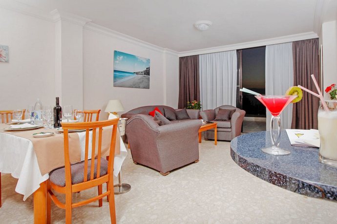 Imagen general del Hotel Royal Sun Resort. Foto 10