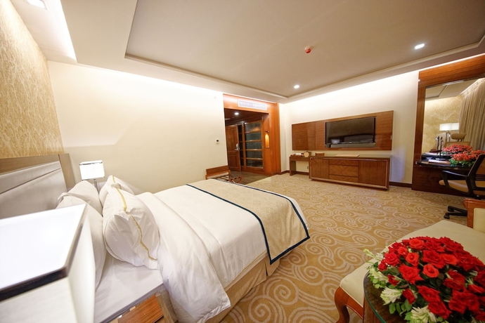 Imagen de la habitación del Hotel Royal Swiss Lahore. Foto 15