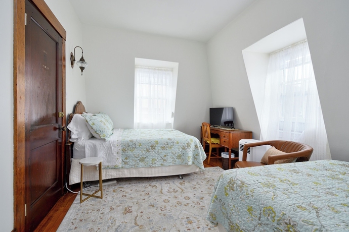 Imagen de la habitación del Hotel Royal Sydney. Foto 5