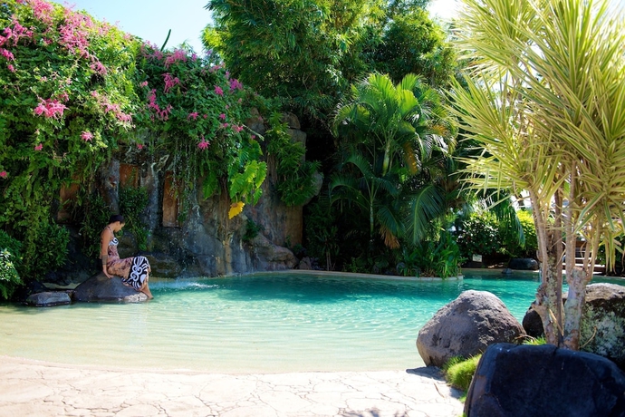 Imagen de la piscina del Hotel Royal Tahitien. Foto 19