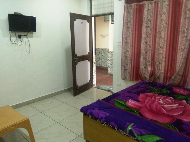 Imagen de la habitación del Hotel Royal Taj. Foto 18