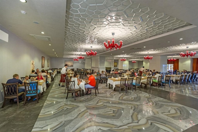 Imagen general del Hotel Royal Taj Mahal - All Inclusive. Foto 4