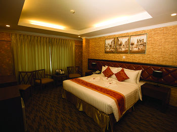 Imagen del bar/restaurante del Hotel Royal Taunggyi. Foto 1