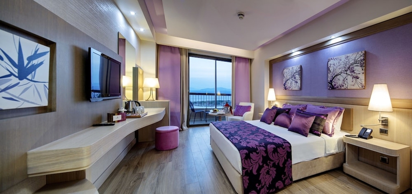 Imagen de la habitación del Hotel Royal Teos Thermal Resort Clinic and Spa - All-inclusive. Foto 2