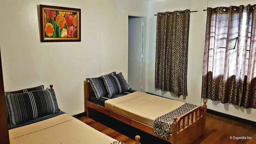 Imagen de la habitación del Hotel Royal Thee Bed and Breakfast. Foto 28