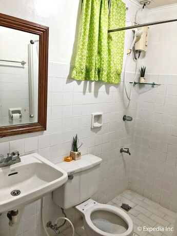 Imagen de la habitación del Hotel Royal Thee Bed and Breakfast. Foto 29