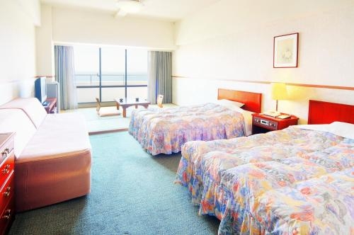 Imagen de la habitación del Hotel Royal Tosa. Foto 6