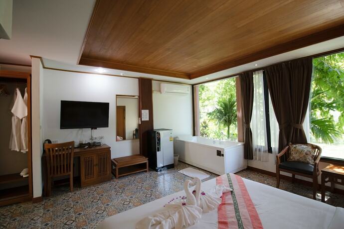 Imagen general del Hotel Royal Train Garden Resort. Foto 9