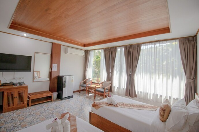 Imagen de la habitación del Hotel Royal Train Garden Resort. Foto 28