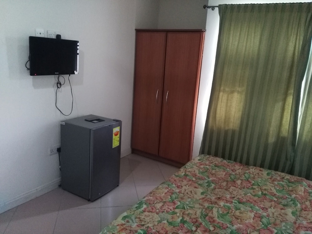 Imagen de la habitación del Hotel Royal Triangle Guest House. Foto 16