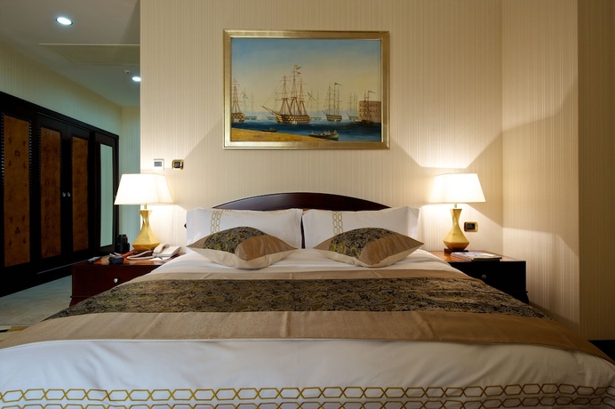 Imagen de la habitación del Hotel Royal Tulip Almaty. Foto 5