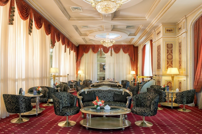Imagen de los interiores del Hotel Royal Tulip Almaty. Foto 12