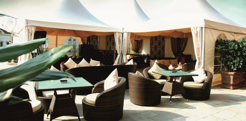 Imagen de los interiores del Hotel Royal Tulip Almaty. Foto 19