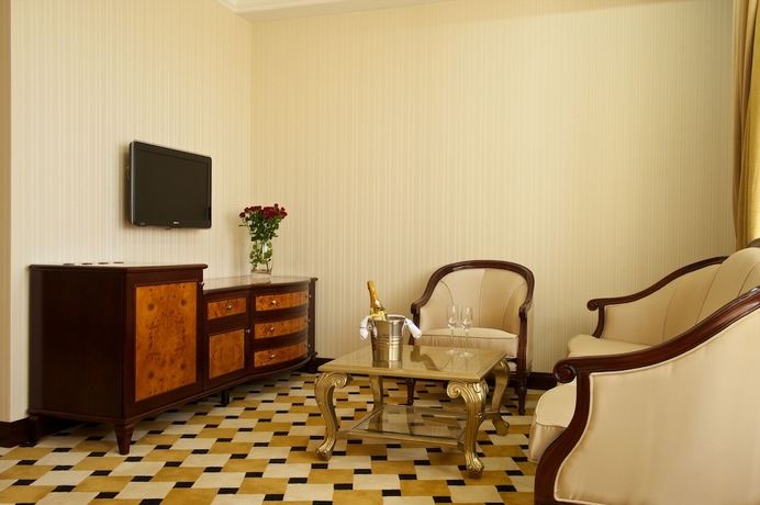 Imagen de la habitación del Hotel Royal Tulip Almaty. Foto 9