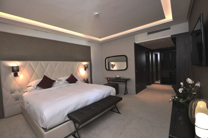 Imagen de la habitación del Hotel Royal Tulip City Center Tanger. Foto 13