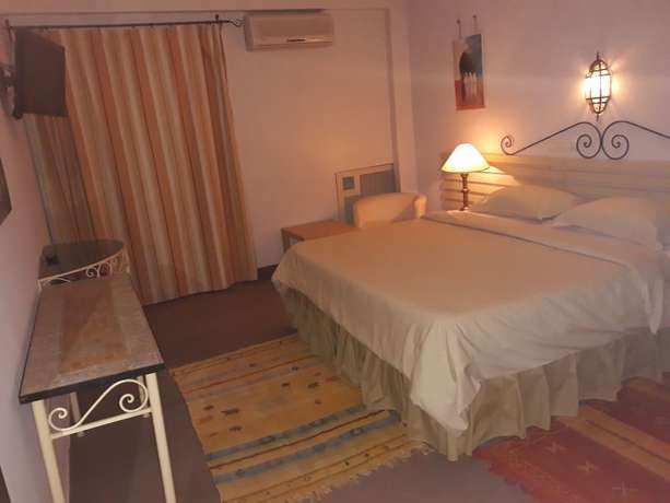 Imagen de la habitación del Hotel Royal, Uchda. Foto 4