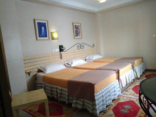 Imagen de la habitación del Hotel Royal, Uchda. Foto 11