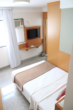 Imagen de la habitación del Hotel Royal Urban Maca&eacute;. Foto 14