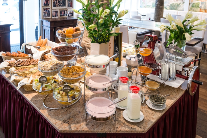 Imagen del bar/restaurante del Hotel Royal, Viena. Foto 5