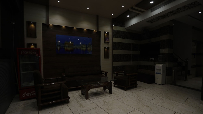 Imagen de los interiores del Hotel Royal View, Amritsar. Foto 12