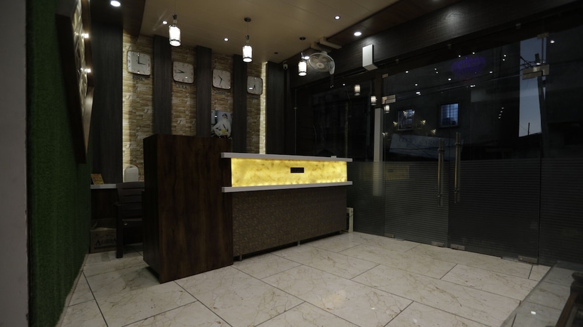 Imagen de los interiores del Hotel Royal View, Amritsar. Foto 16