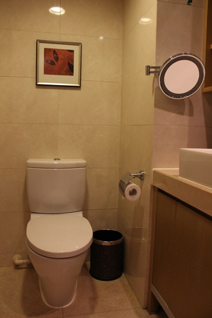 Imagen de la habitación del Hotel Royal View, Hong Kong. Foto 9