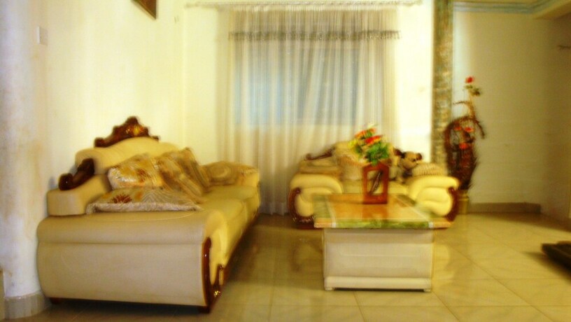 Imagen del bar/restaurante del Hotel Royal View, Kampala. Foto 6