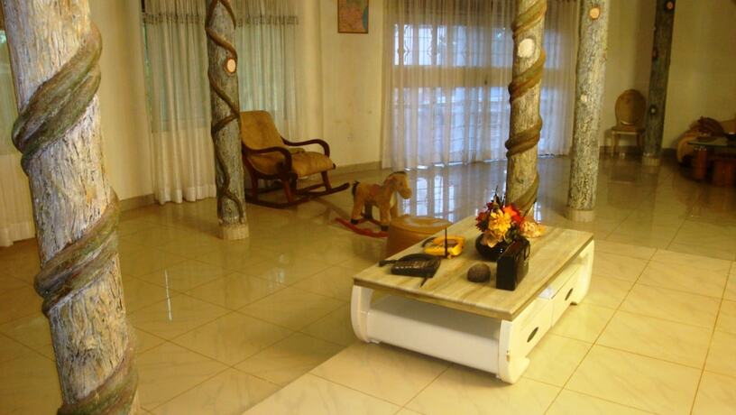 Imagen de los interiores del Hotel Royal View, Kampala. Foto 19